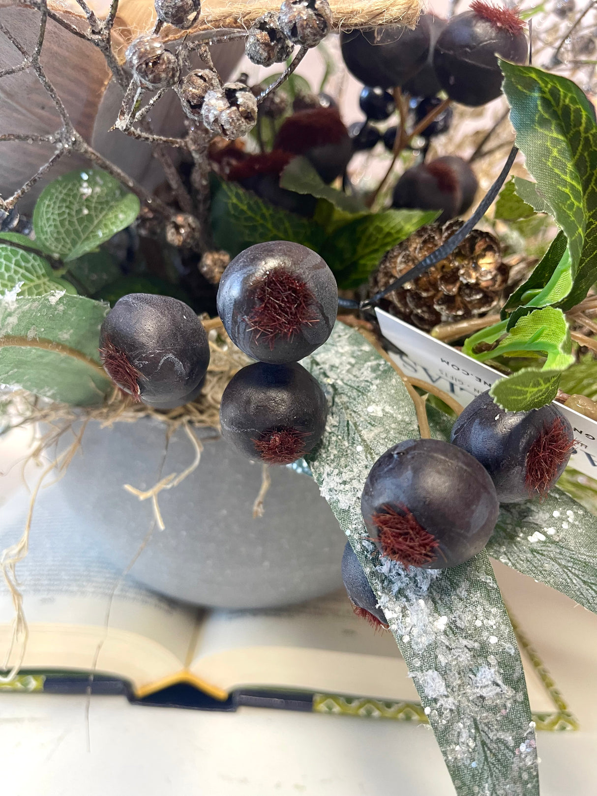 21" Rustic Sparkle Centerpiece