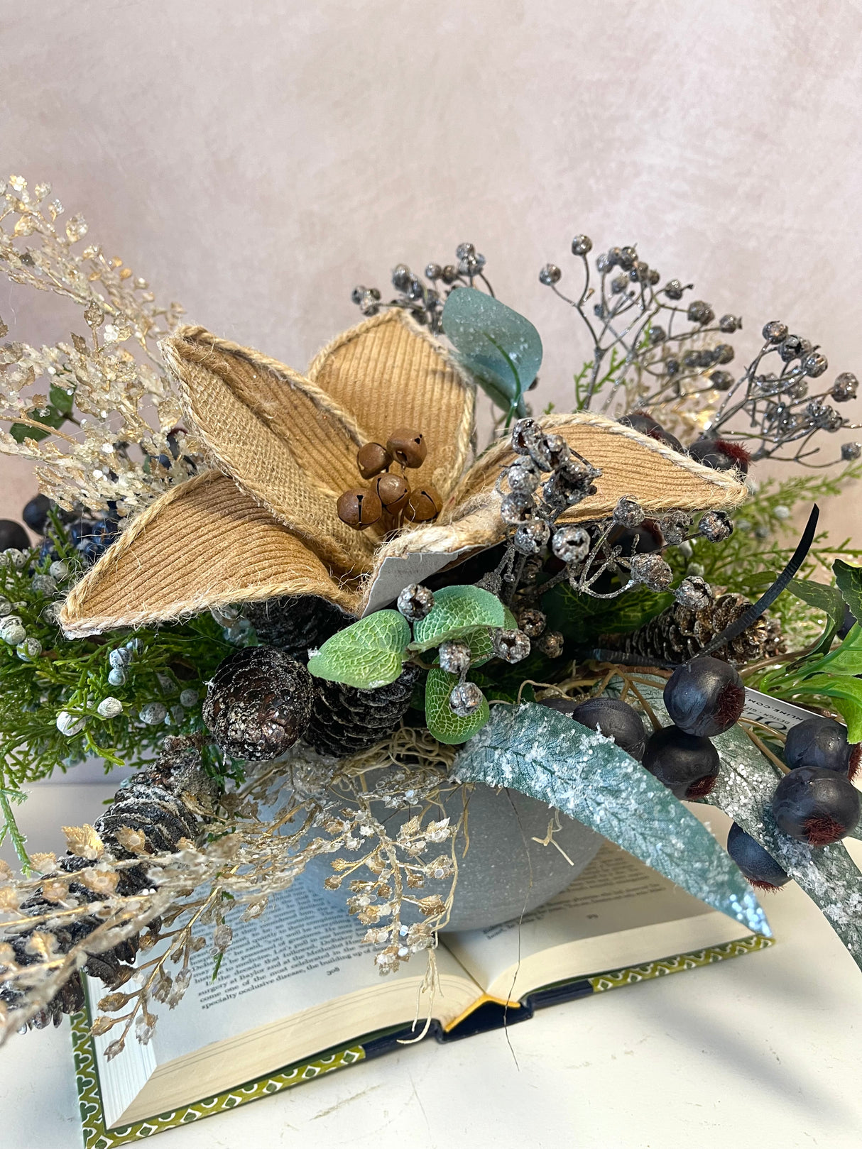 21" Rustic Sparkle Centerpiece