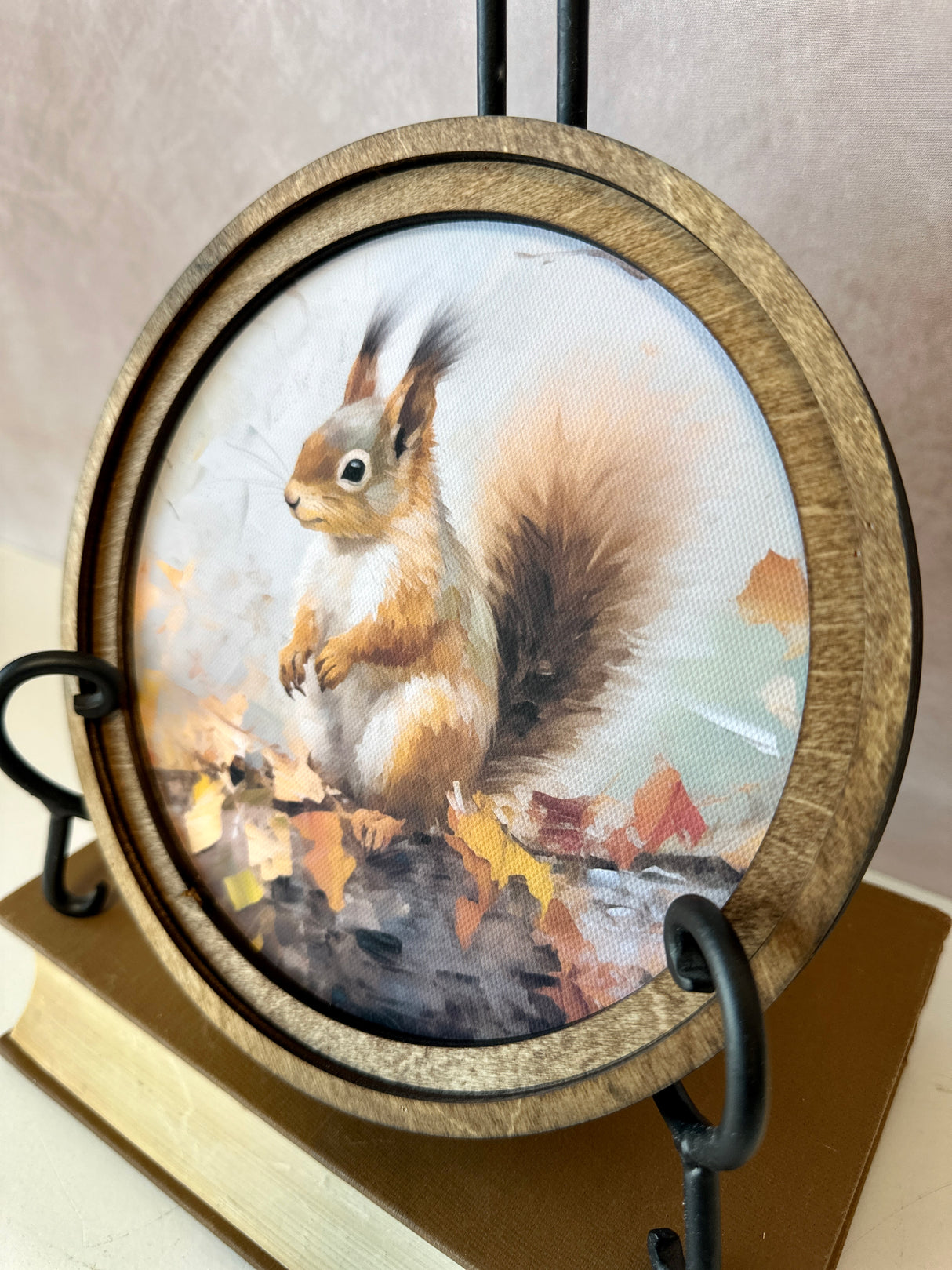 8" Round Fall Squirrel Art