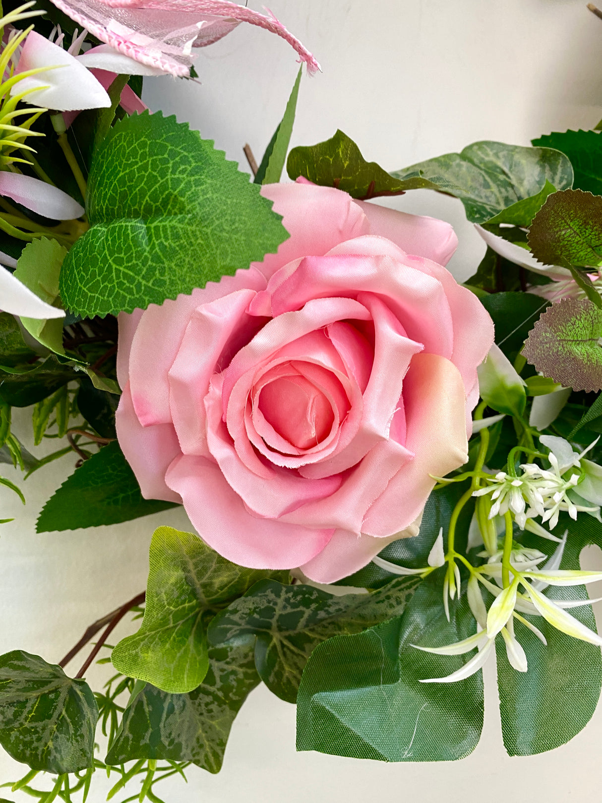 25" Pretty in Pink Wreath