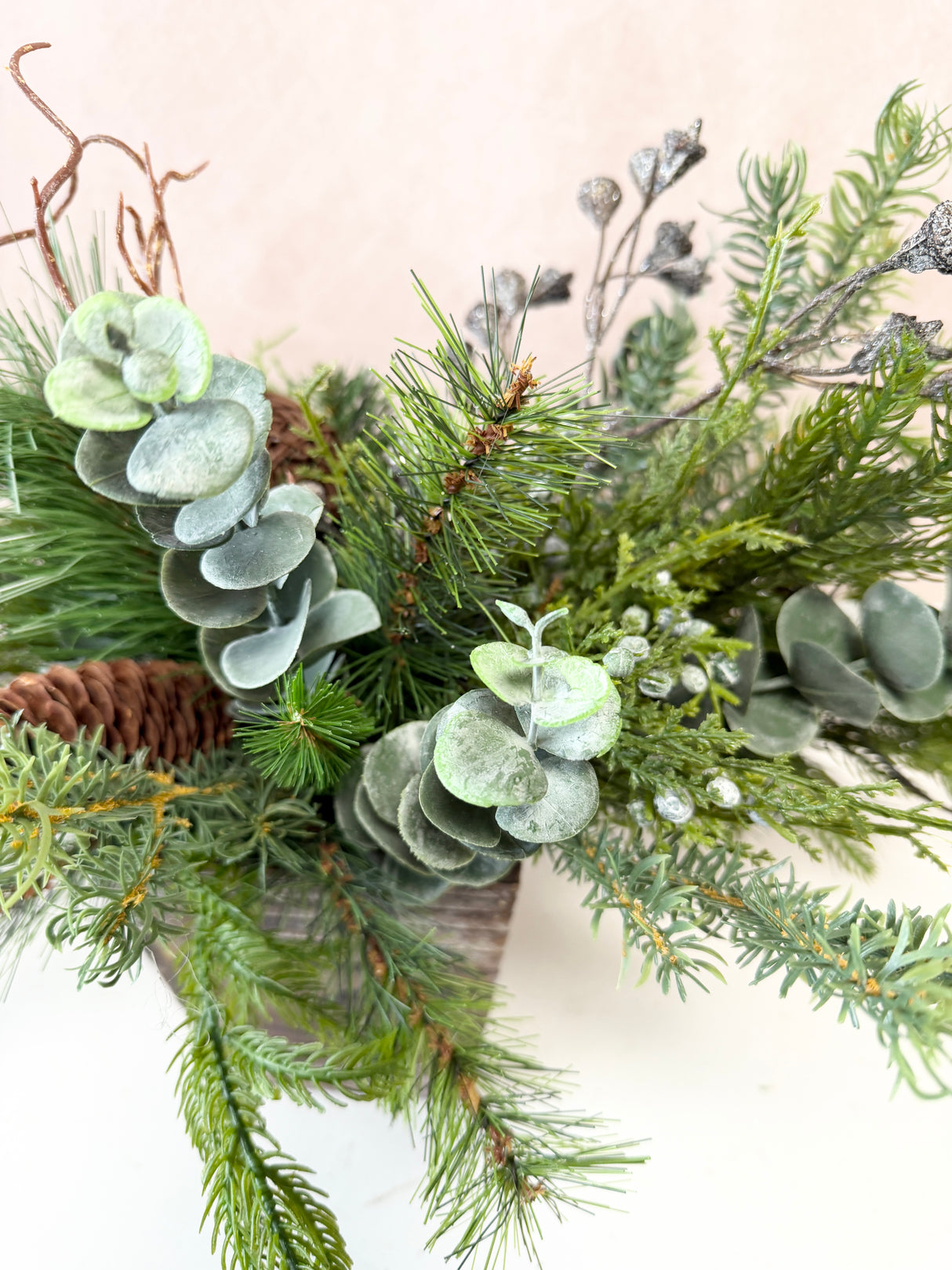 19" Woodland Winter Centerpiece