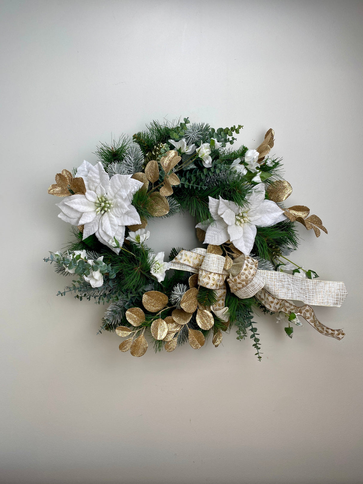 29" Golden Poinsetta Wreath