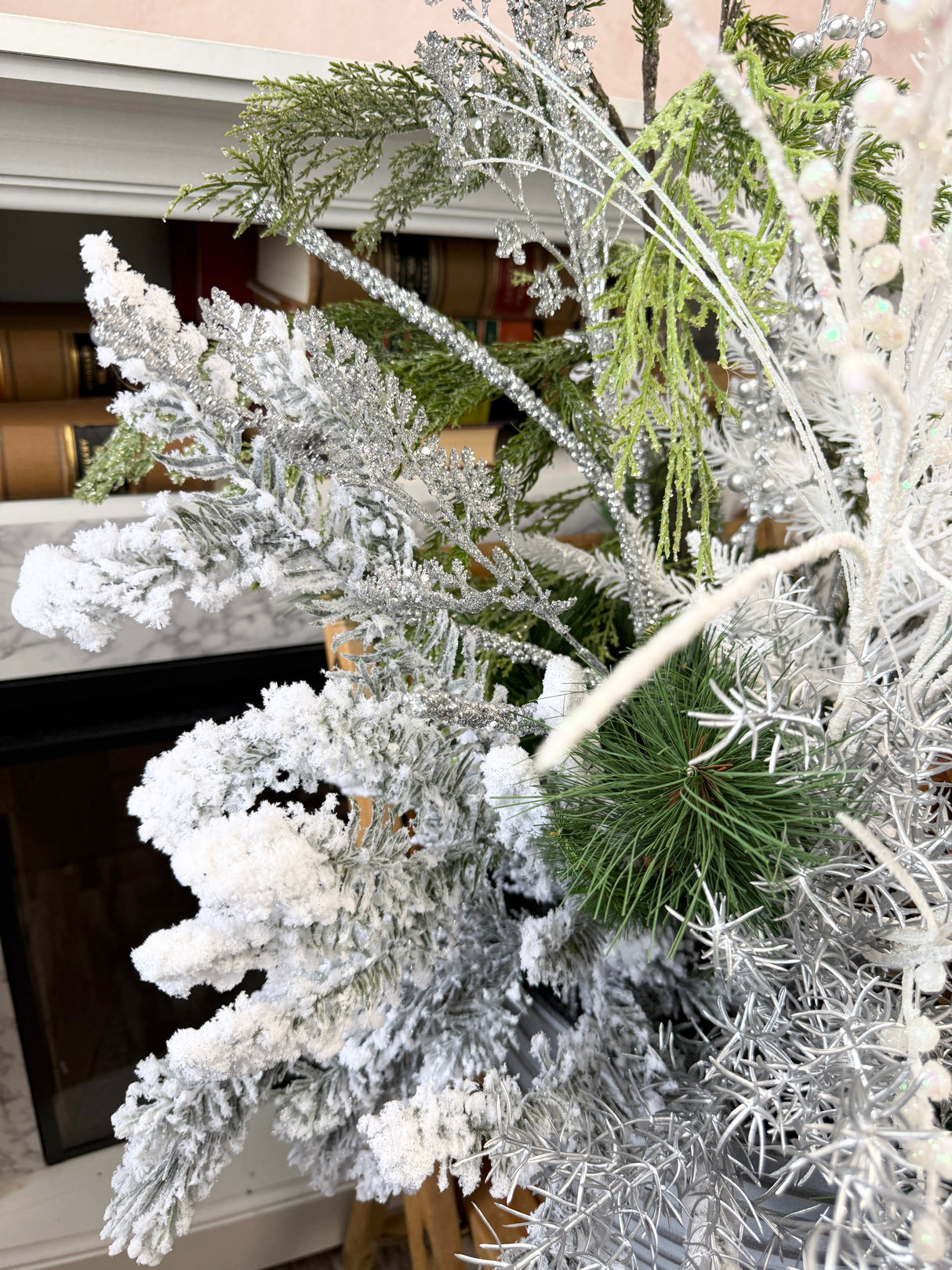 40" Sparkling Pines Porch Pot