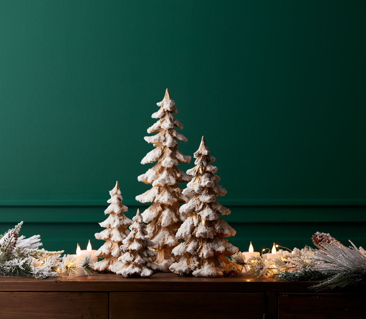 Glitter & Gold Resin Christmas Tree Set of 4