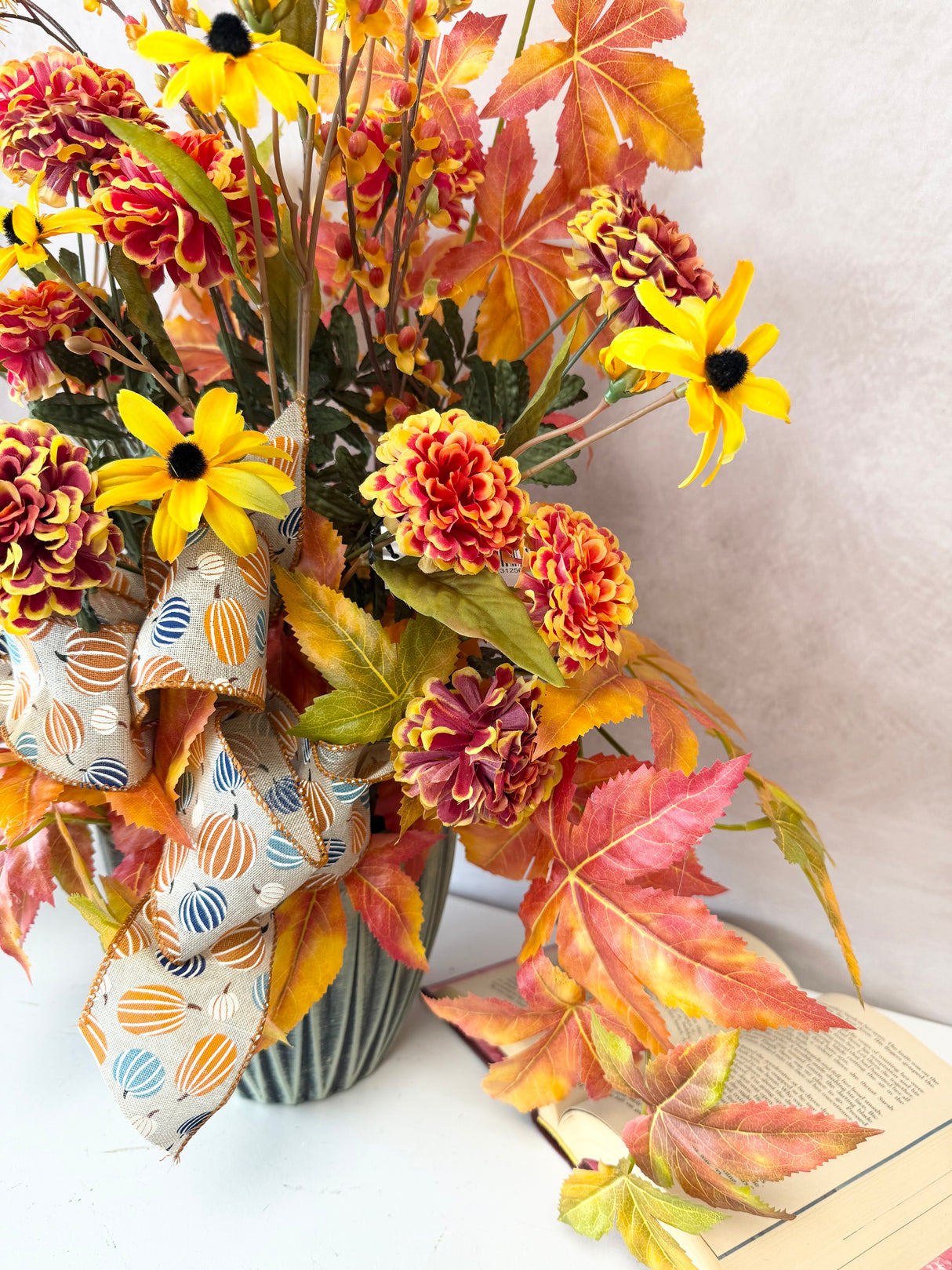 29" Autumn Brilliance Step Sitter