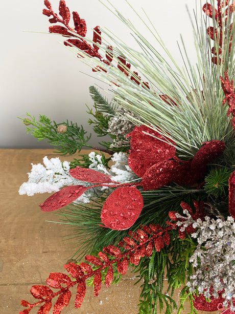 23" Red Velvet Sparkle Centerpiece