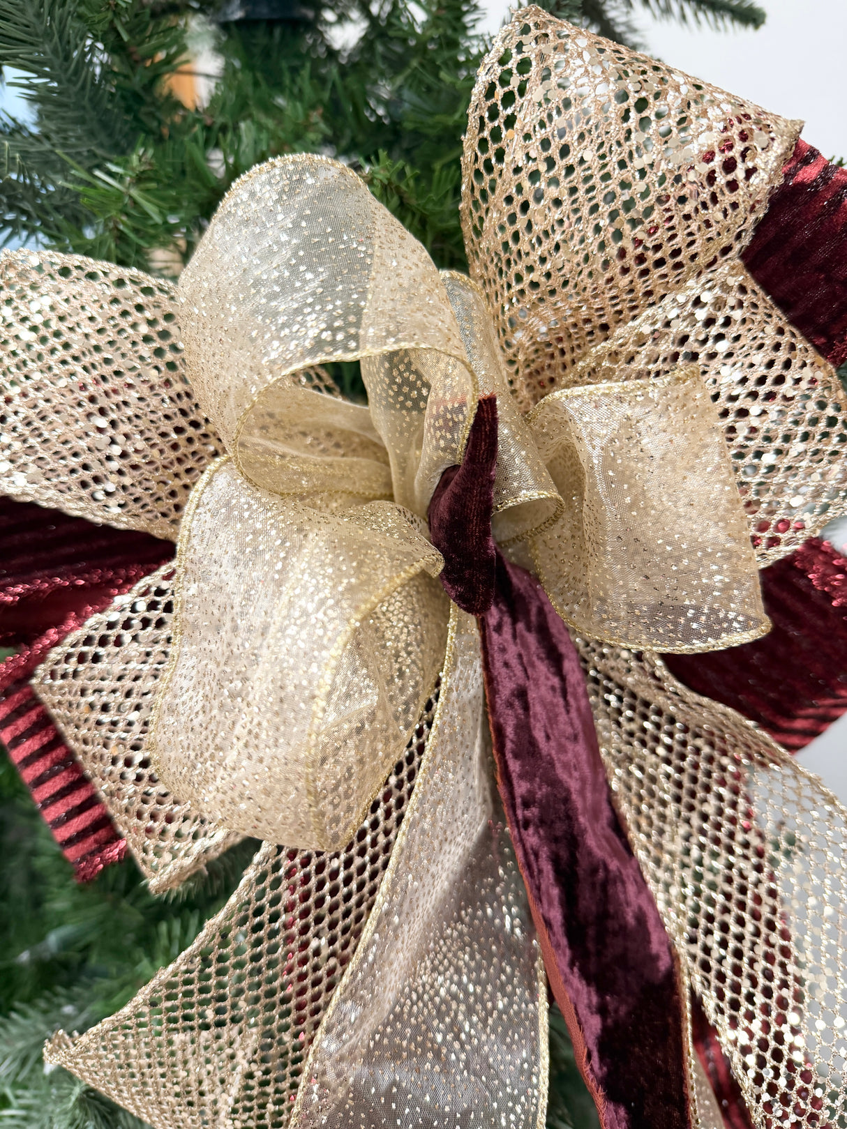 17" Burgundy Sparkle Bow