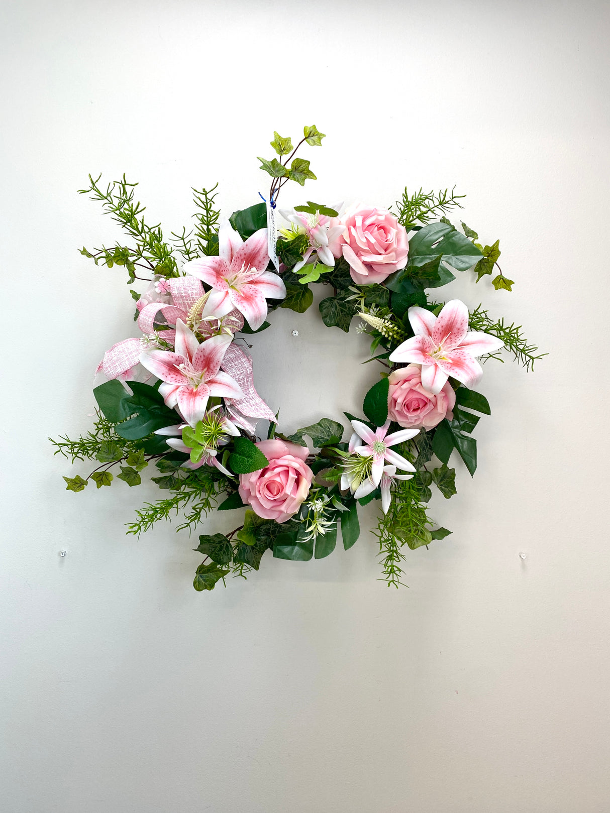 25" Pretty in Pink Wreath