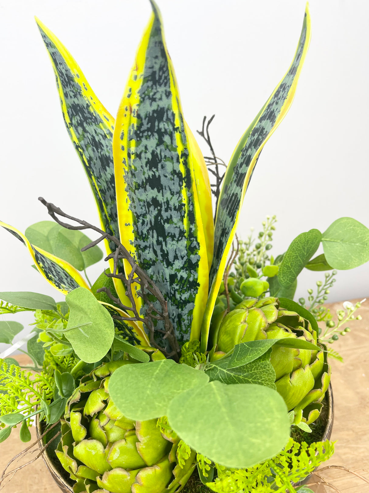 15" Touch of Artichoke Centerpiece