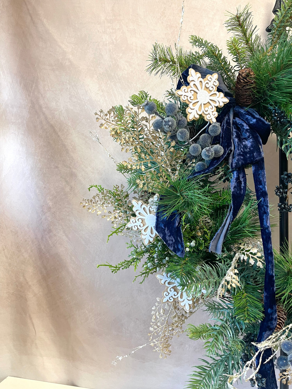26" Sugarplum Spruce Wreath