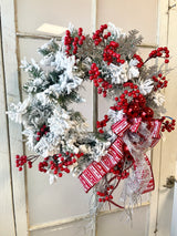 30" Snowy Christmas Wreath