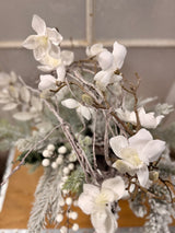 20" Eskimo Kisses Centerpiece