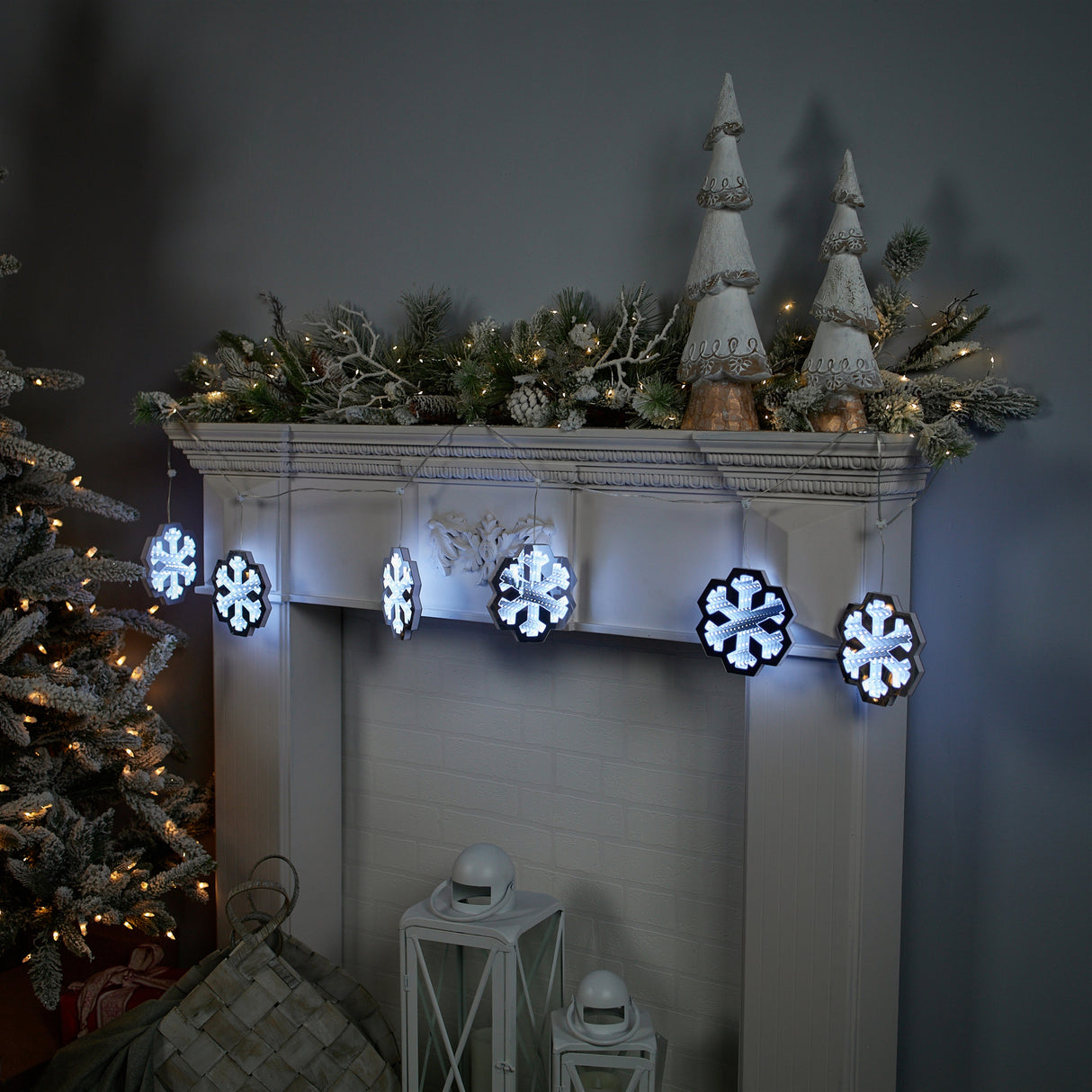 68" Infinity Light Snowflake Garland