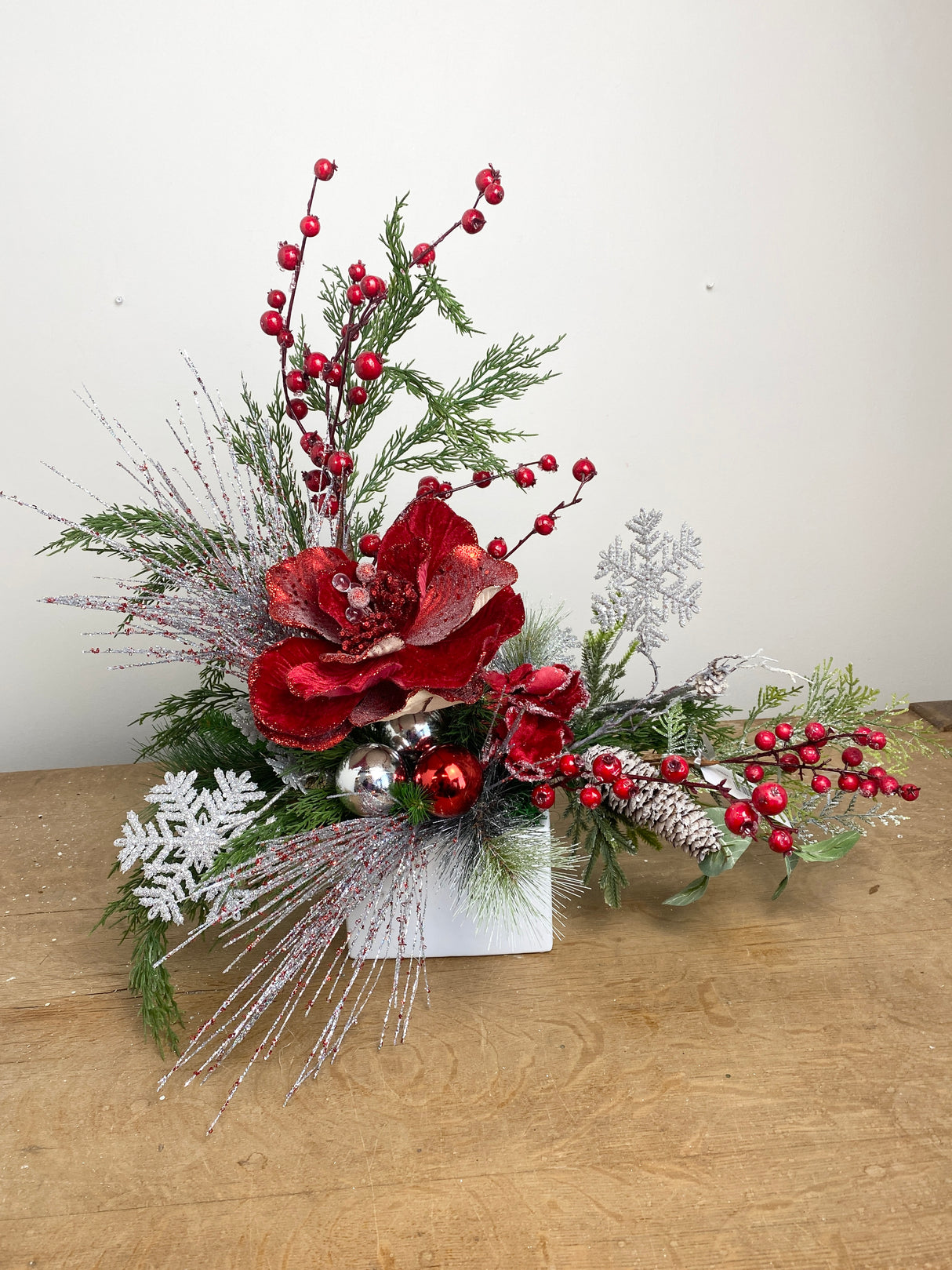 22" Magical Holiday Centerpiece