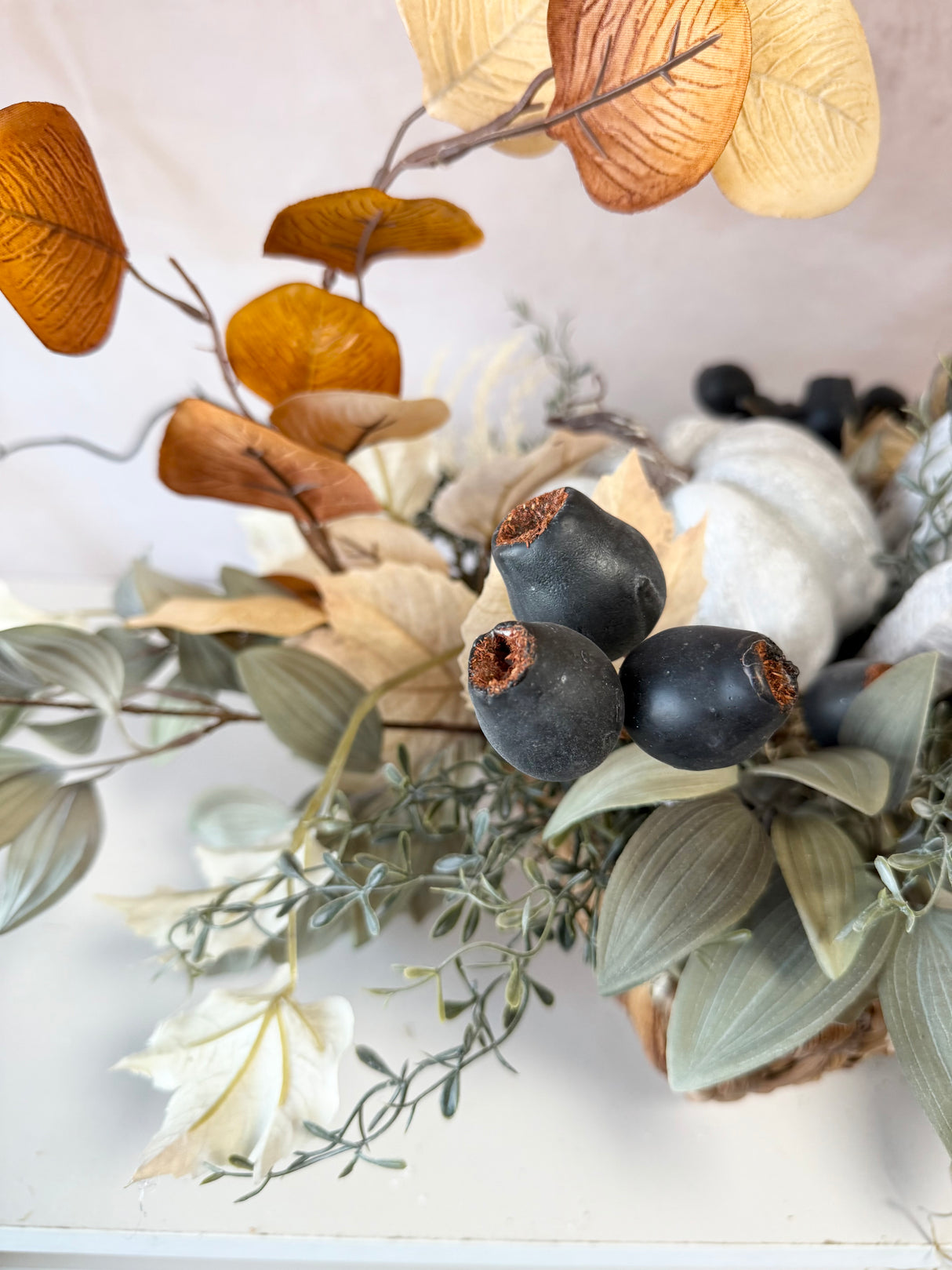 30" Pieces Of Autumn Centerpiece