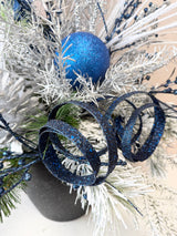 31" Blizzard Warning Porch Pot