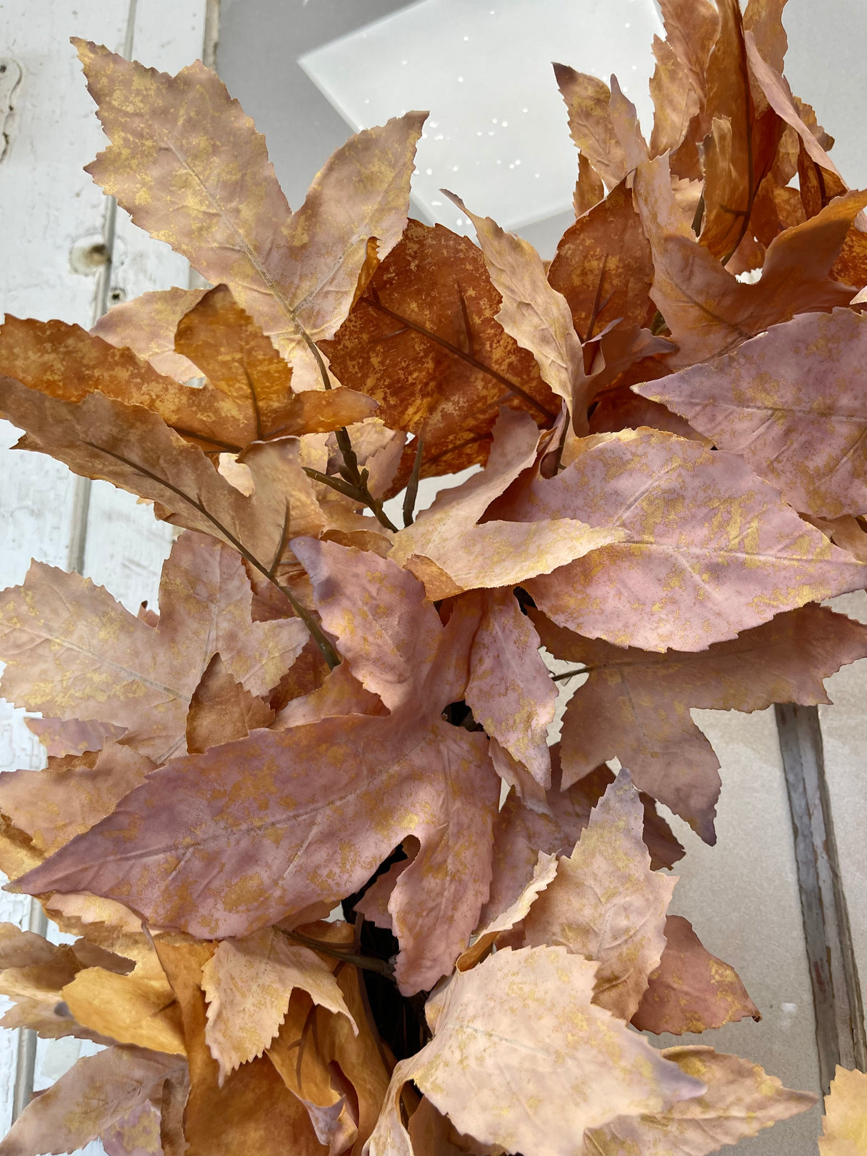 24" Tan Maple Leaf Wreath