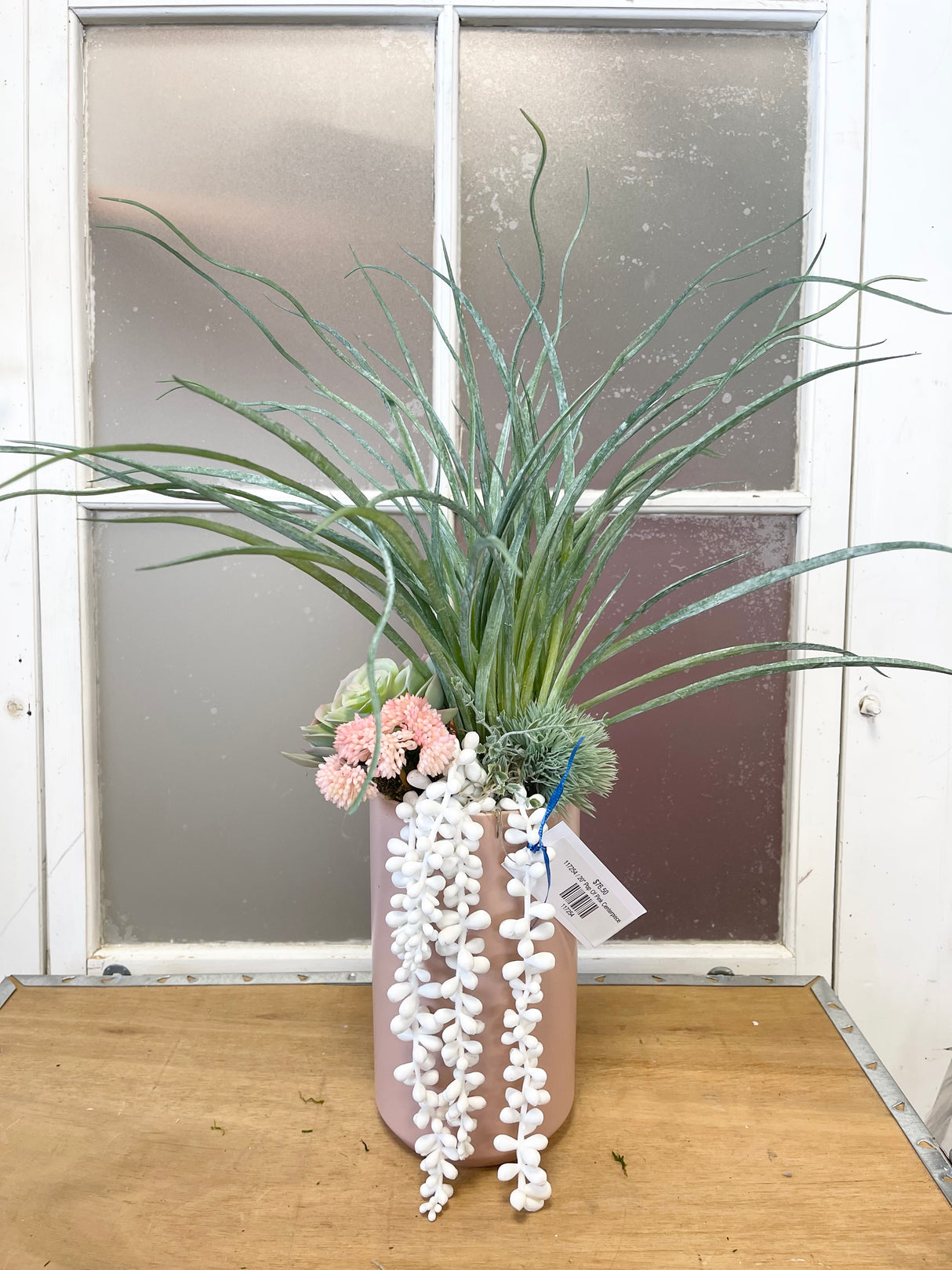 20" Pop Of Pink Centerpiece