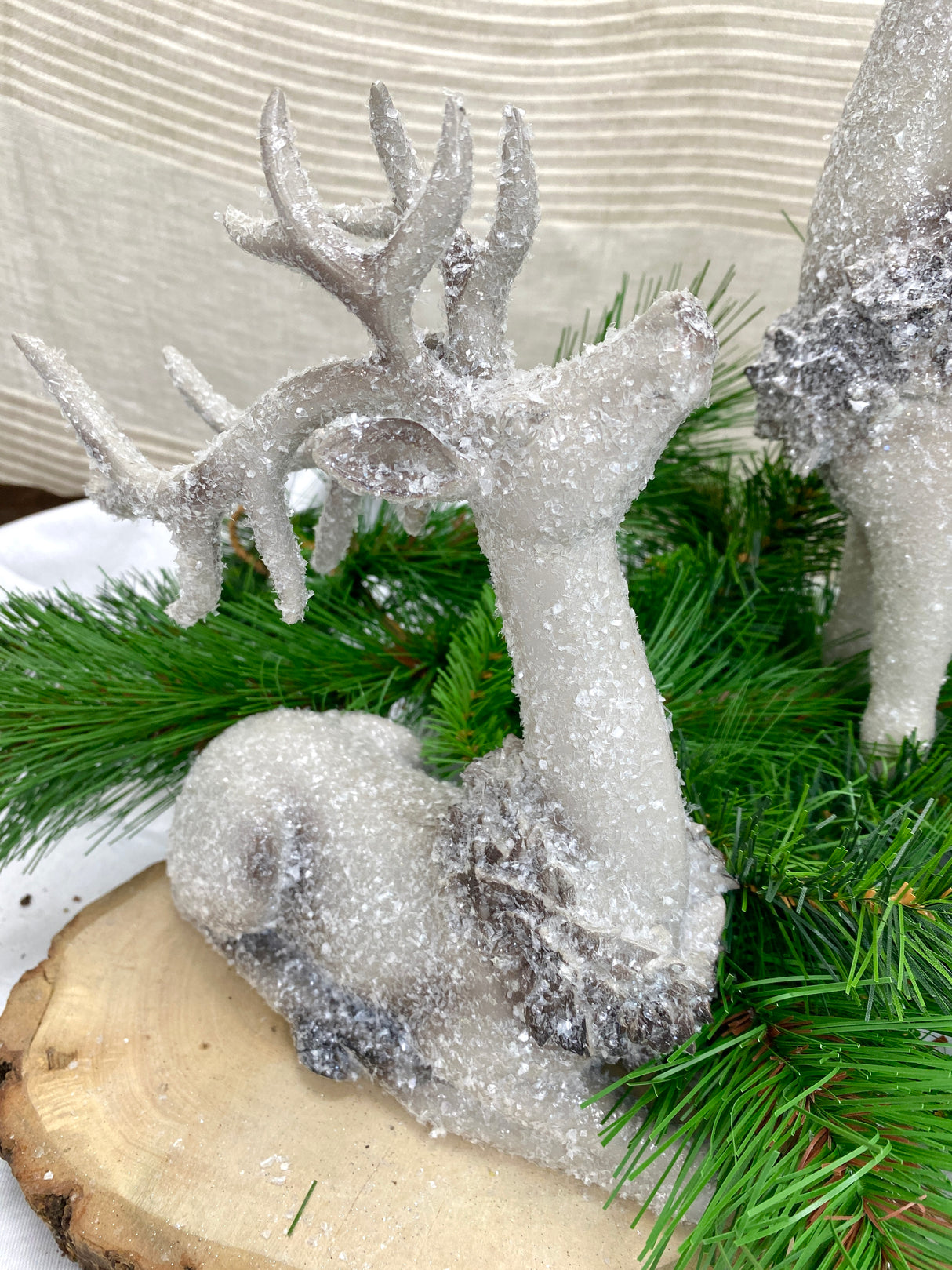 9.5" Resin Glitter Woodland Deer