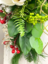 34" Magnolia Christmas Grace Teardrop Swag