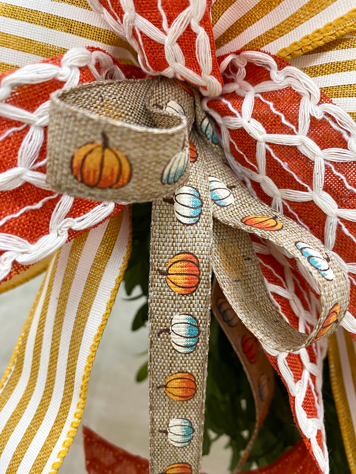8" Mini Pumpkin Bow
