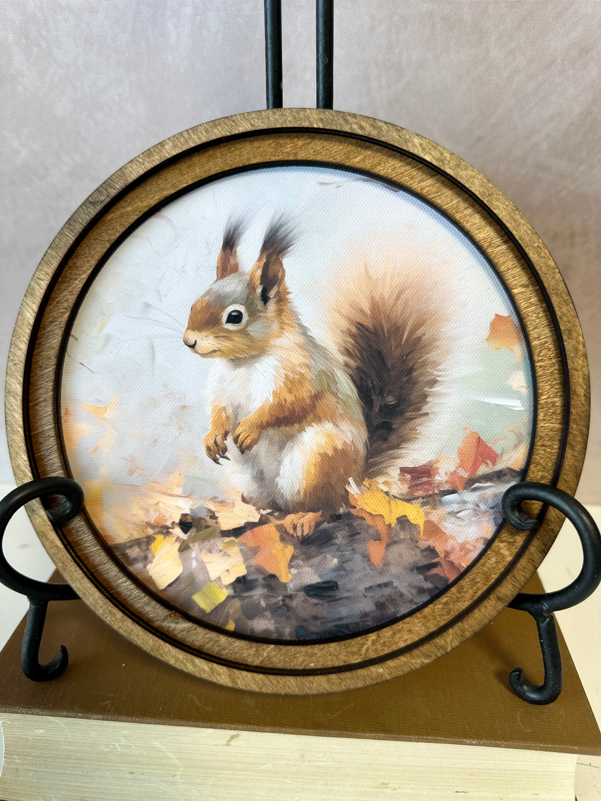 8" Round Fall Squirrel Art