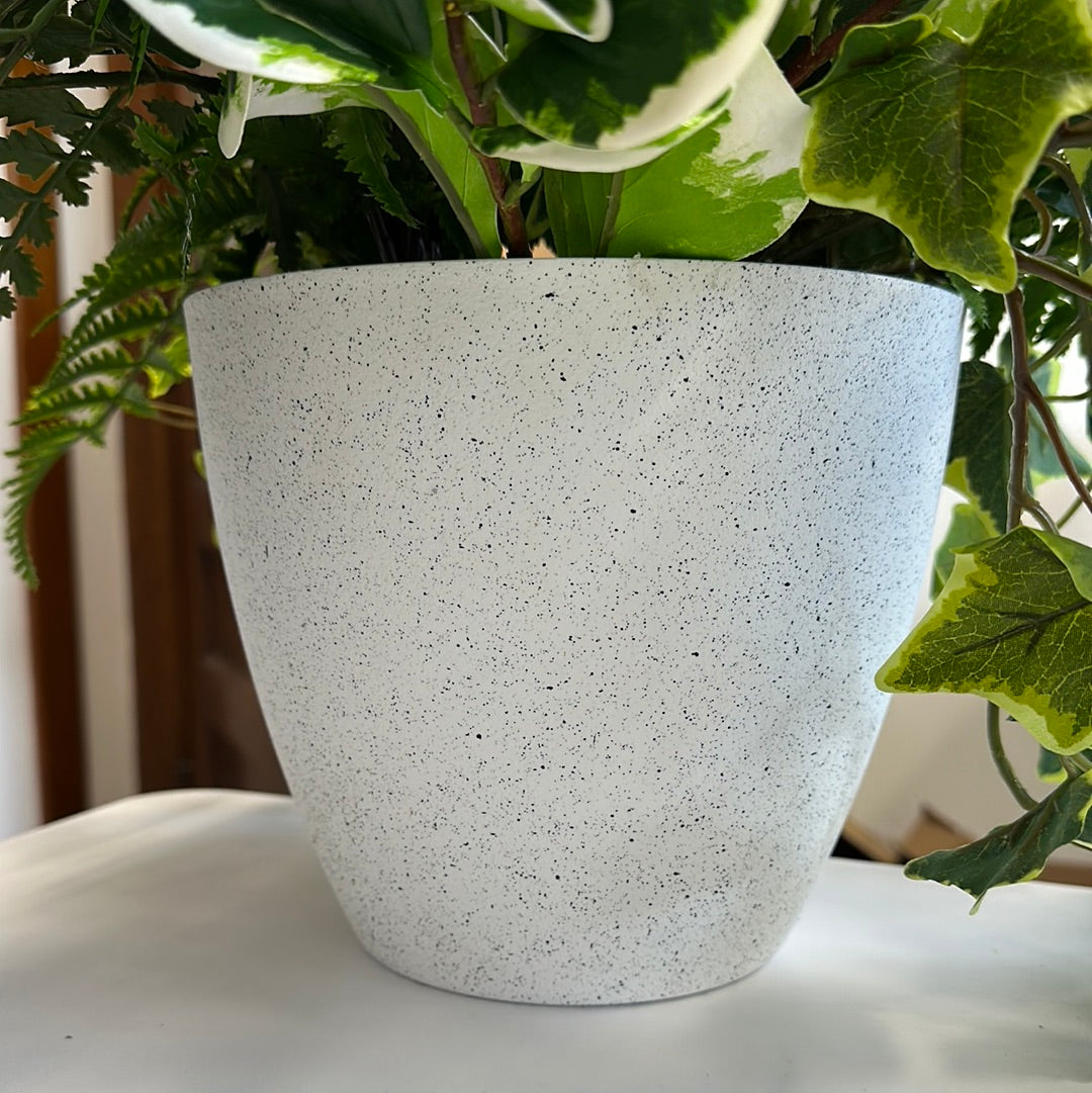 Speckled Gray/White Plastic Planter