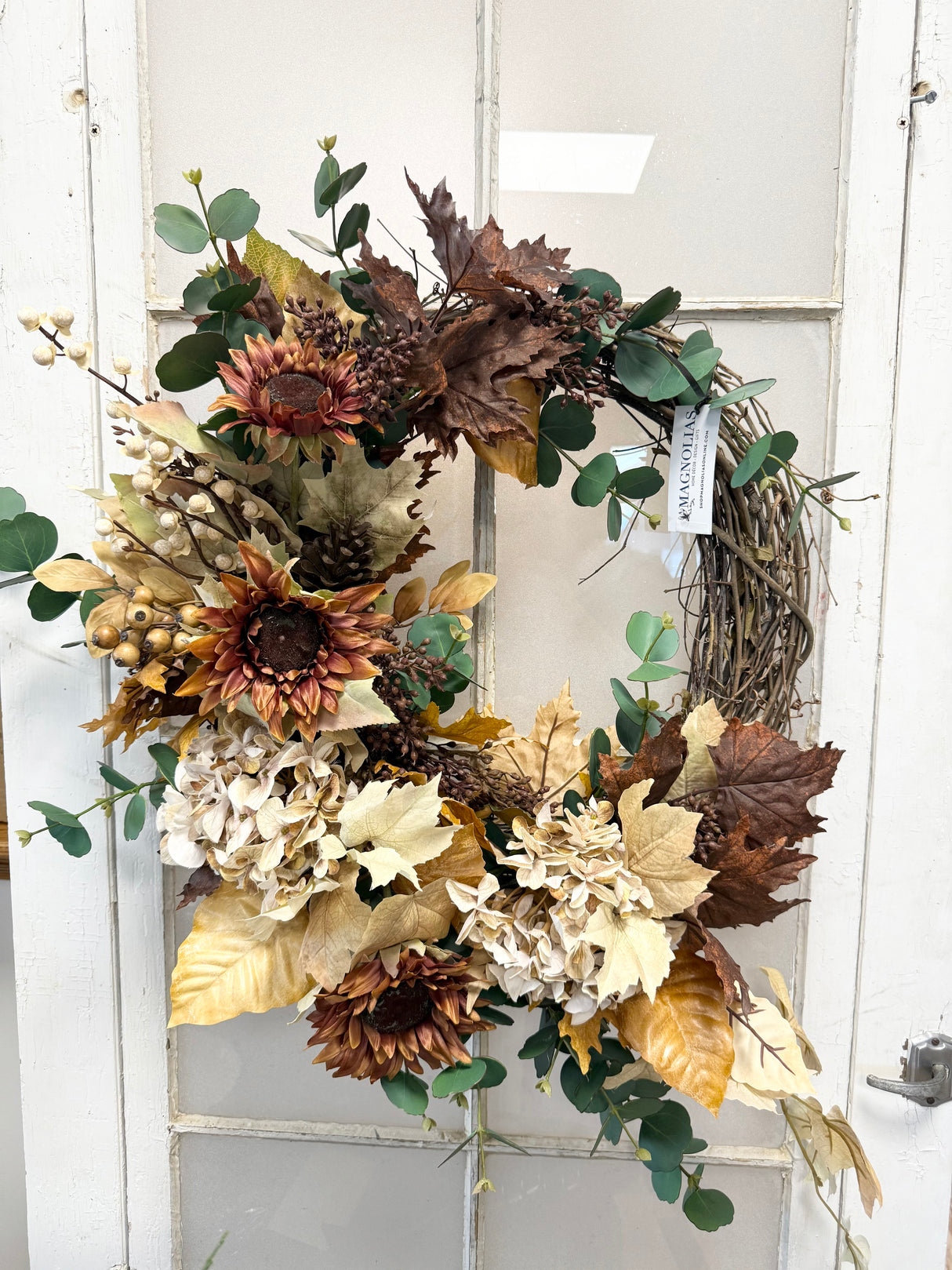 33" Growing Hydrangea Wreath