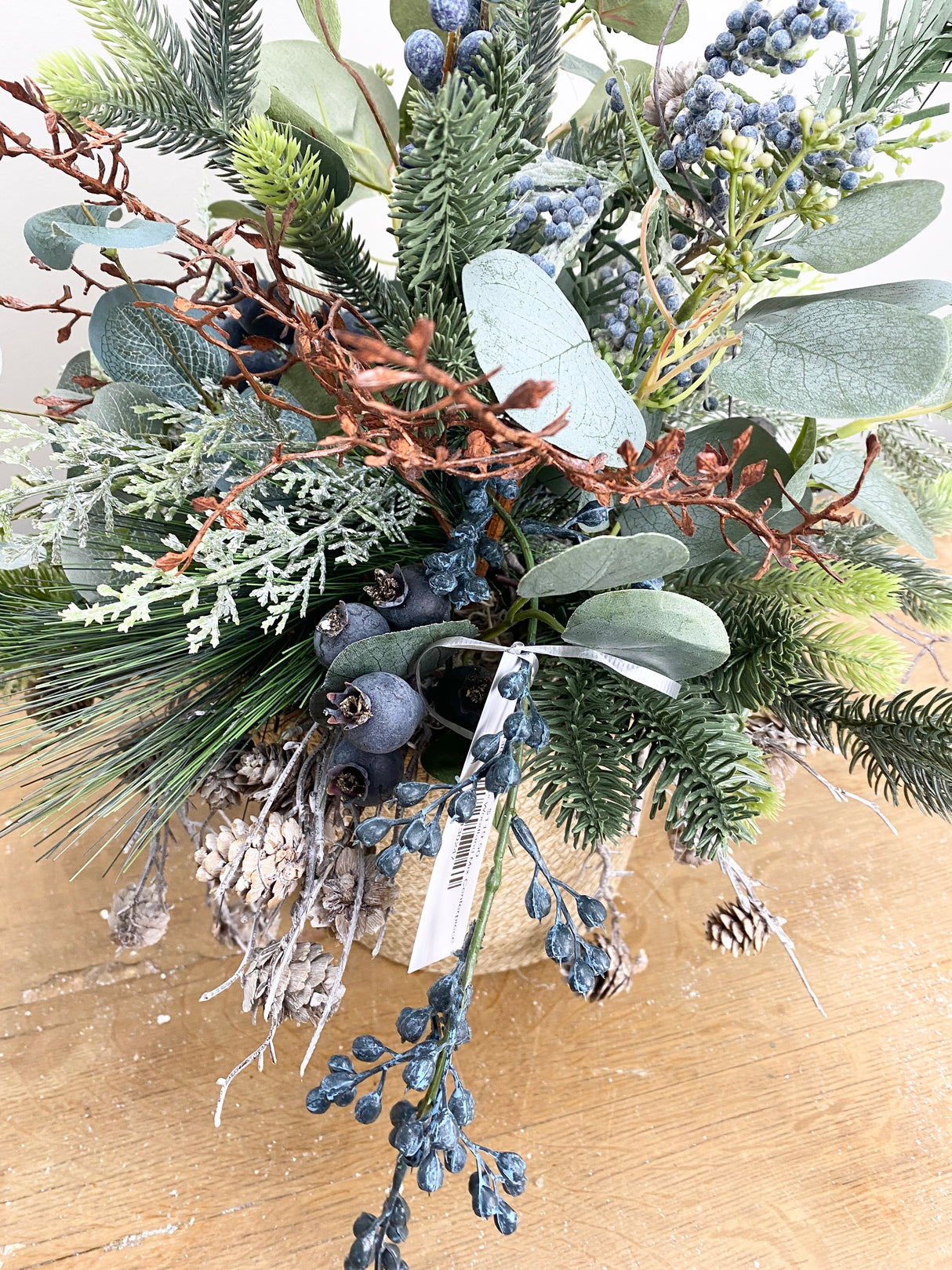 21" Woodland Mix Centerpiece