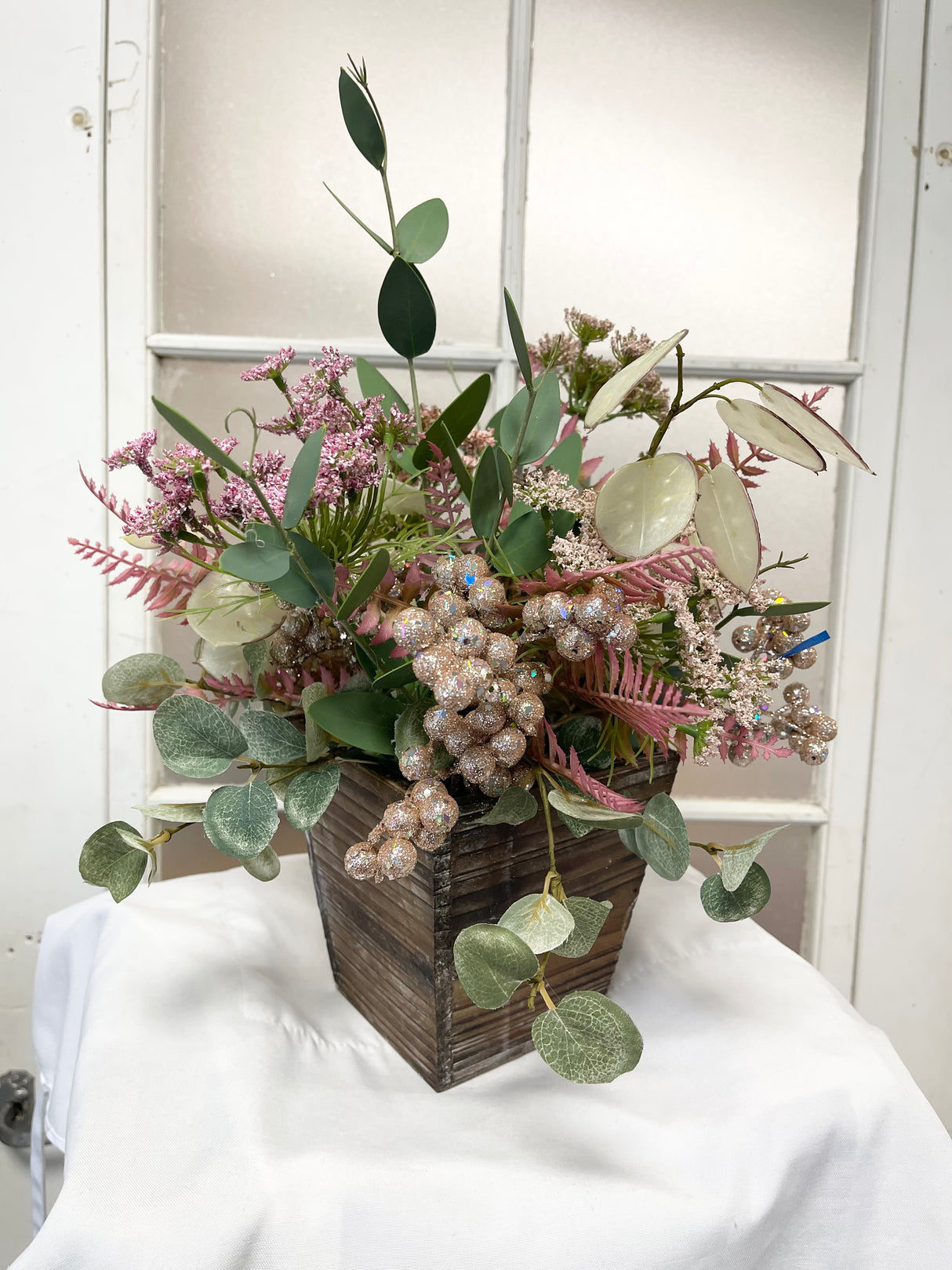 15" Pretty In Pink Centerpiece