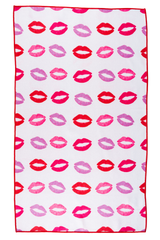 Pucker Up Reversible Bloom Towel