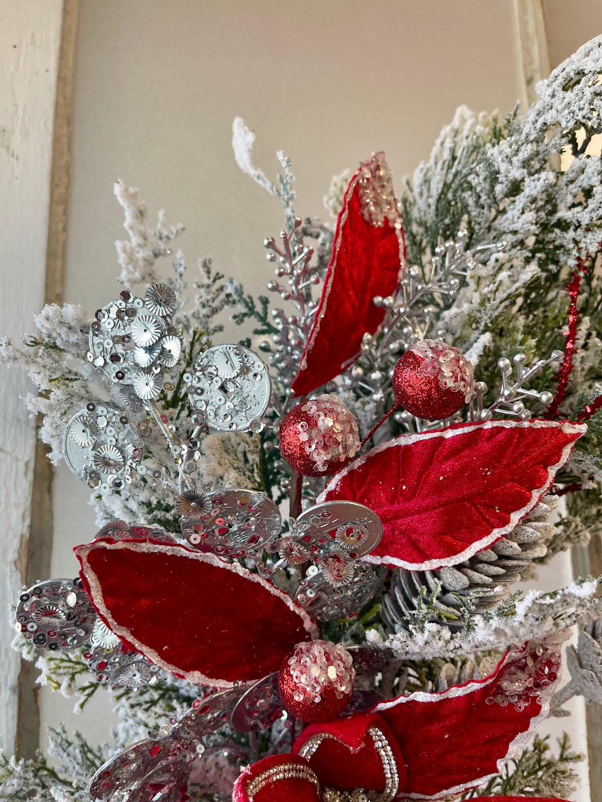 24" Frosted Cedar Poinsettia Wreath