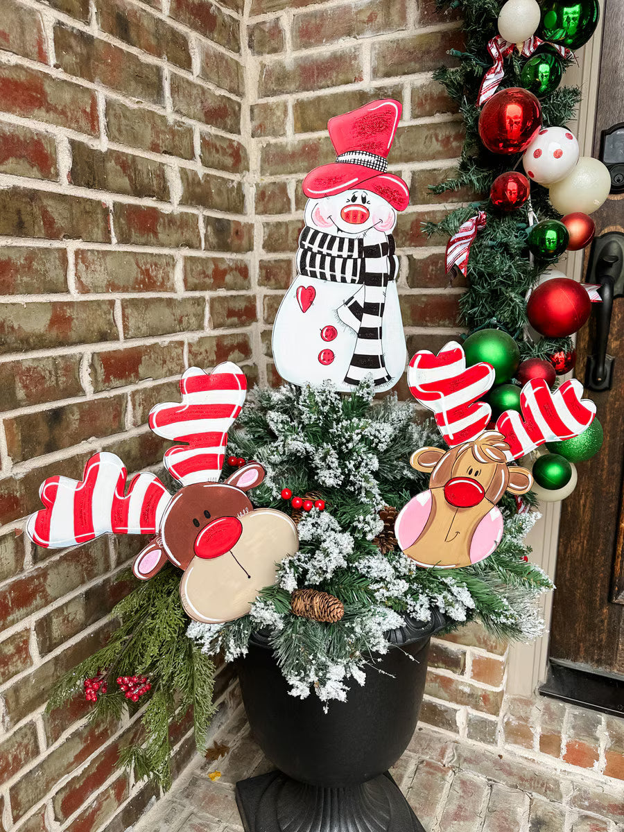 Scarf Snowman Stake