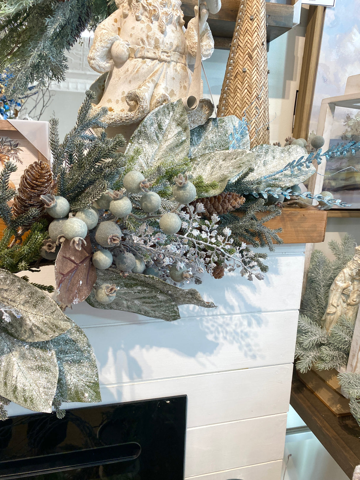 5" Serene Frost Garland