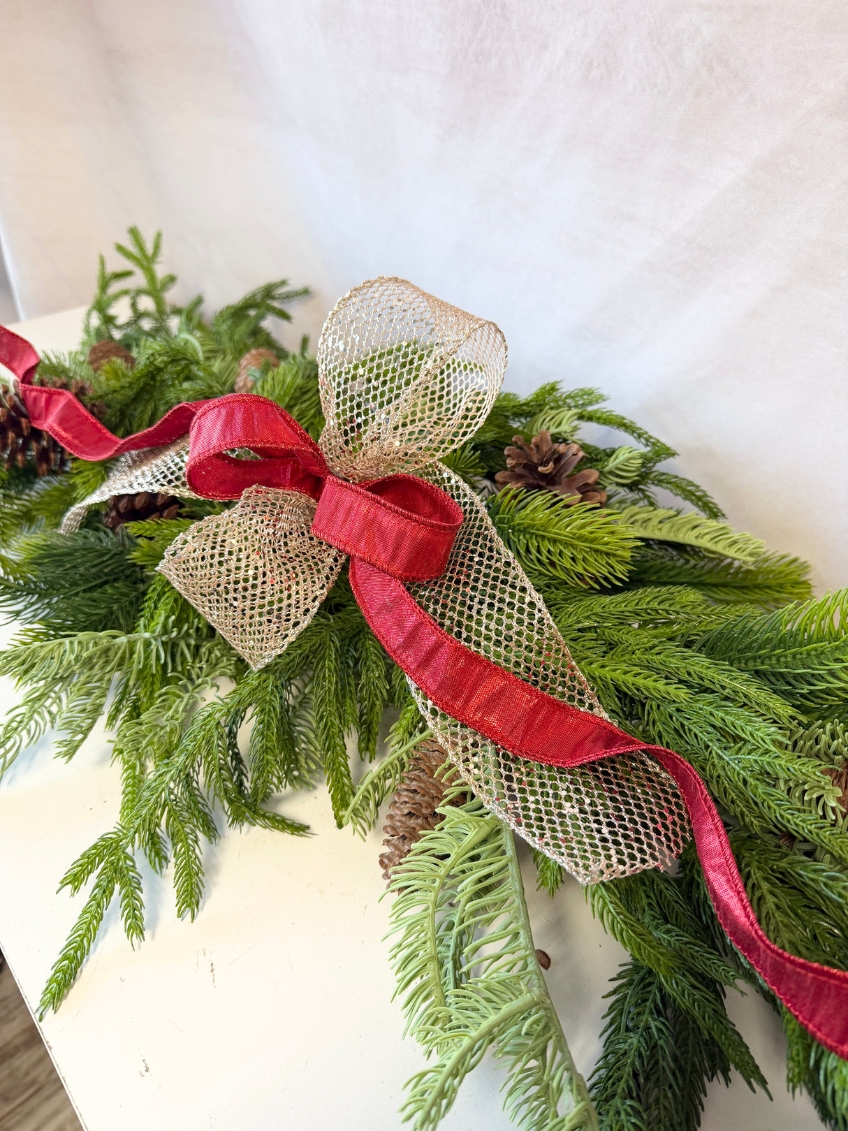 16" Tis The Season Bow