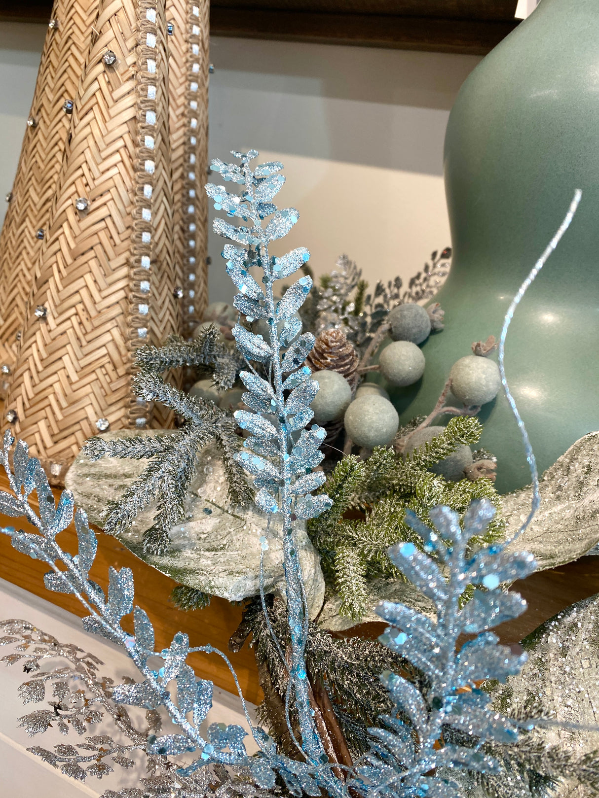 5" Serene Frost Garland