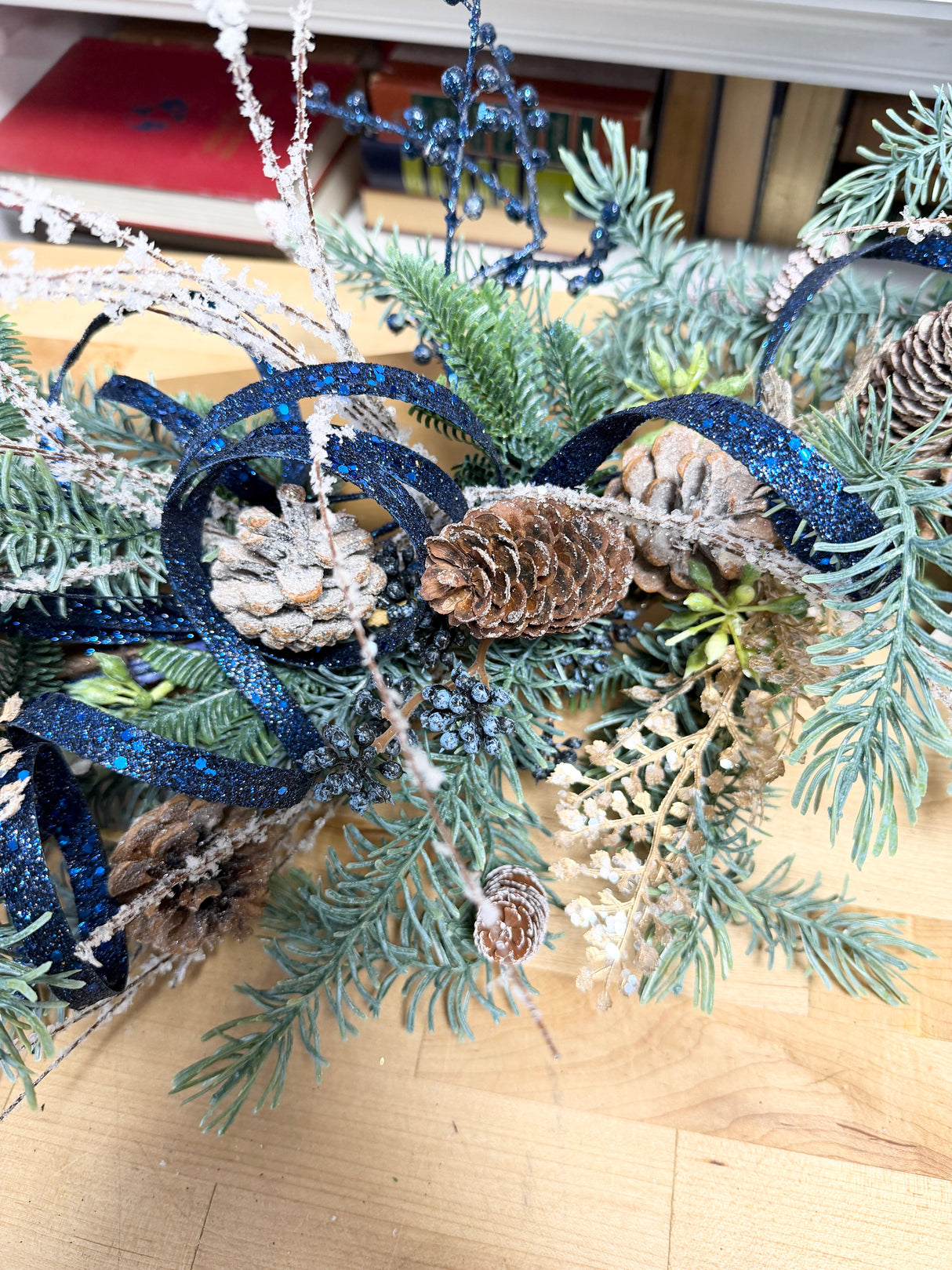 52" Pinecone Woods Garland