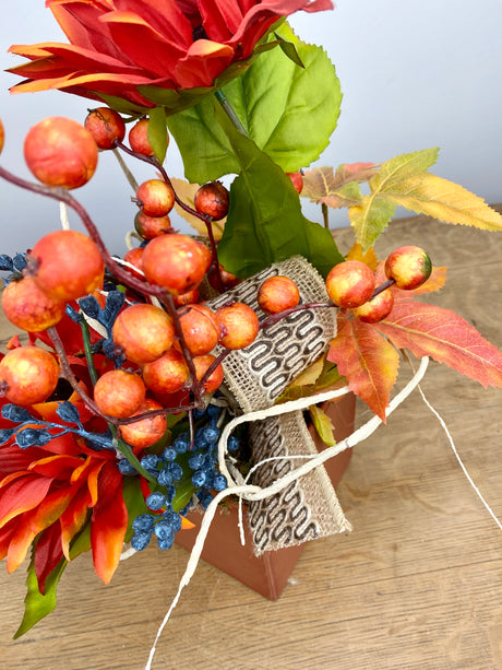 14" Simply Sunflower Centerpiece