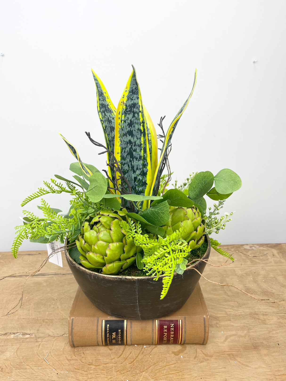 15" Touch of Artichoke Centerpiece