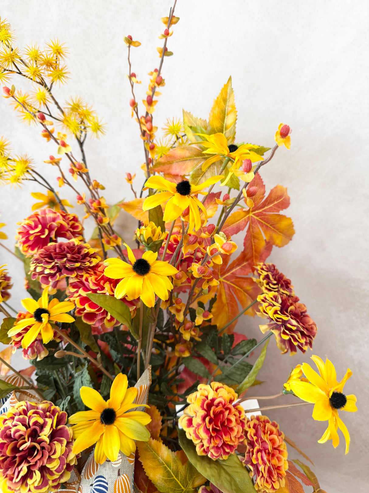 29" Autumn Brilliance Step Sitter