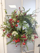 22" Tangled In Love Wreath