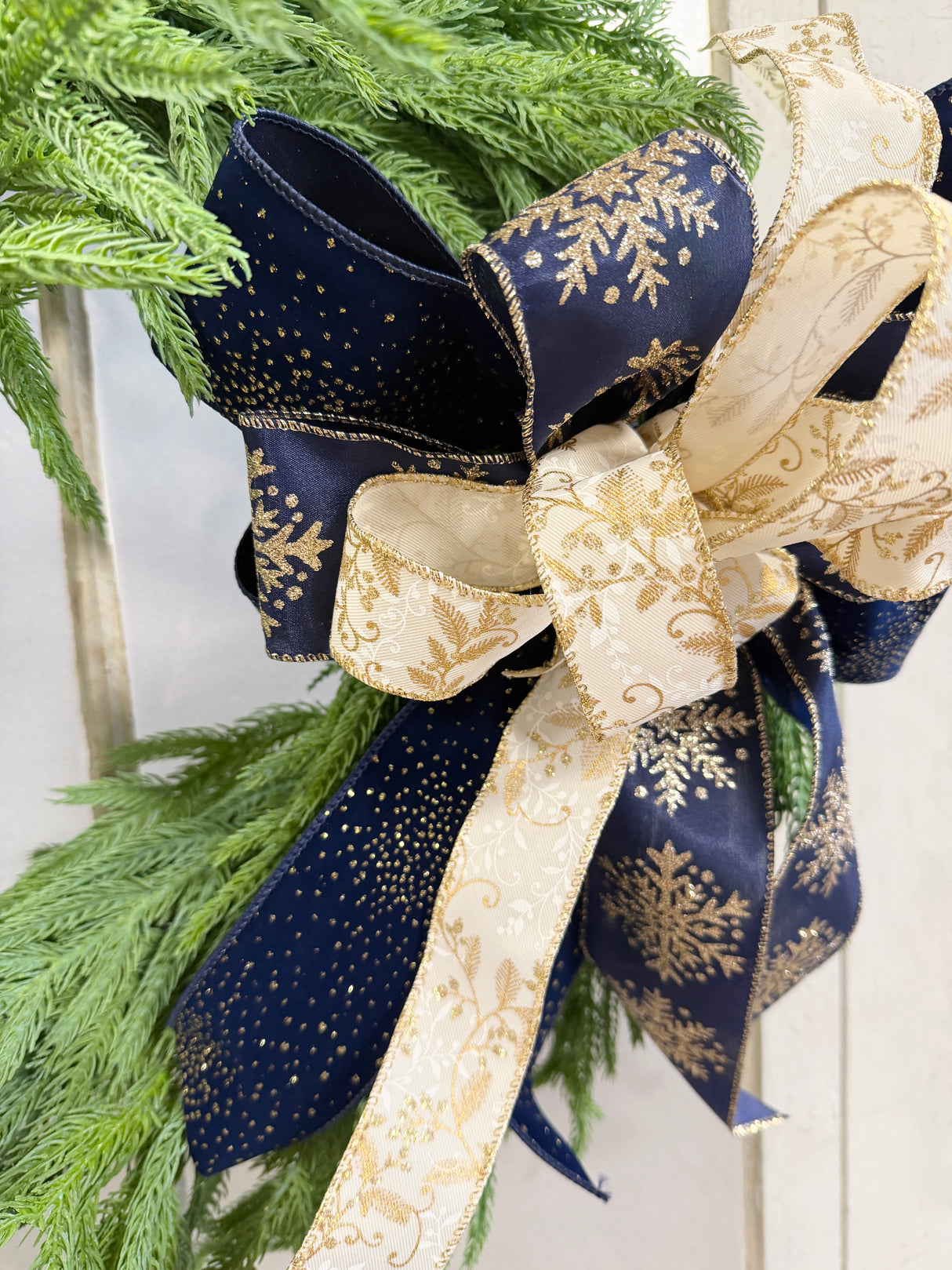 Winter Snowflake Bow