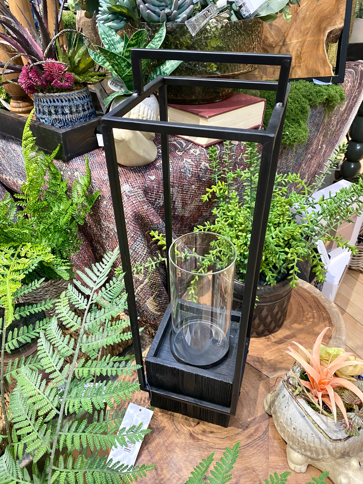 Malibu Lantern
