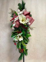 34" Magnolia Christmas Grace Teardrop Swag Design 1