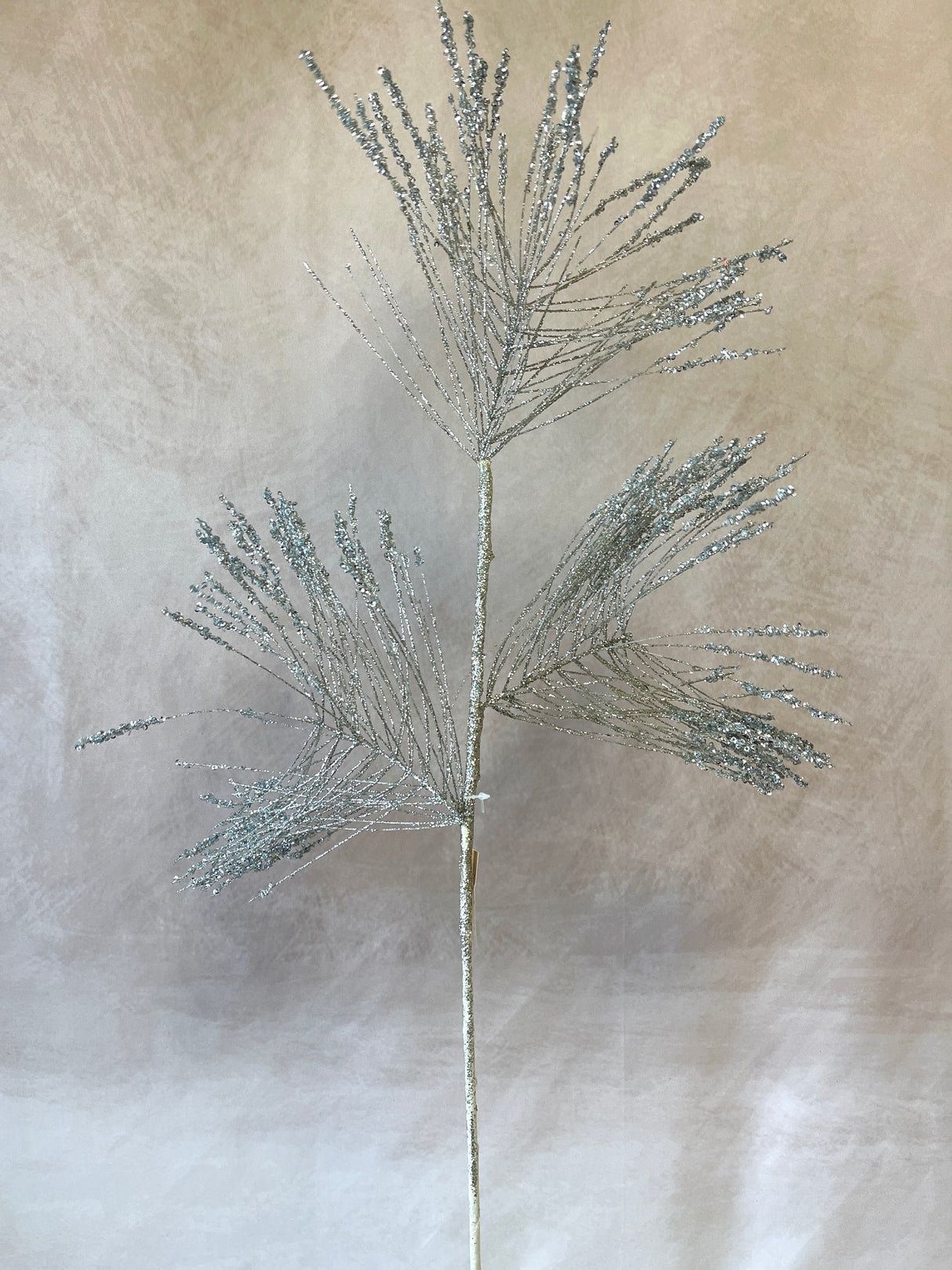 Platinum Iced Long Needle Spray