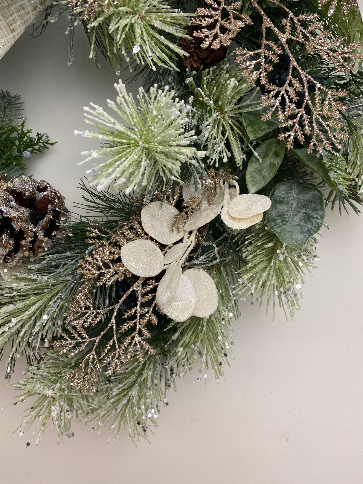 28" Sparkle Pine Wreath