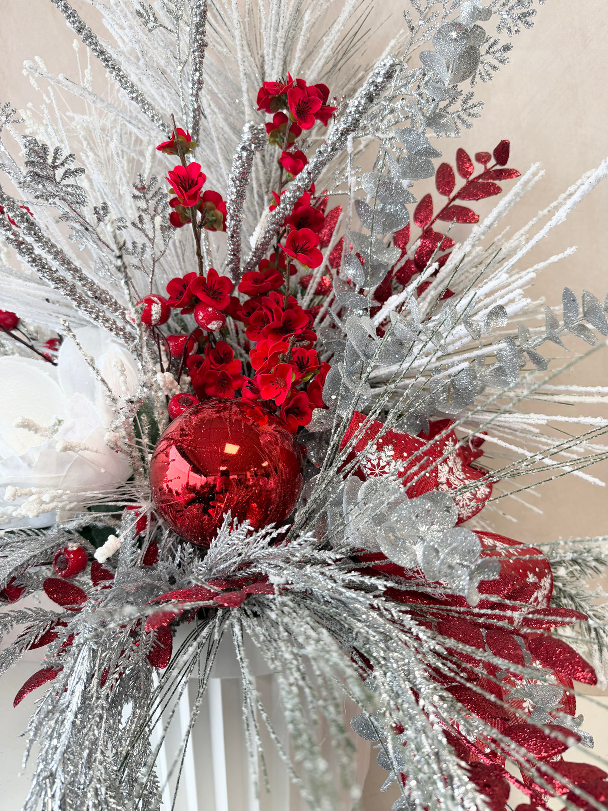 31" Believe In the Magic Of Christmas Porch Pot