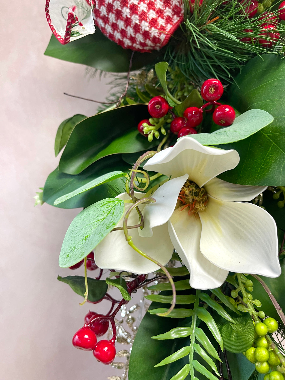 34" Magnolia Christmas Grace Teardrop Swag Design 1