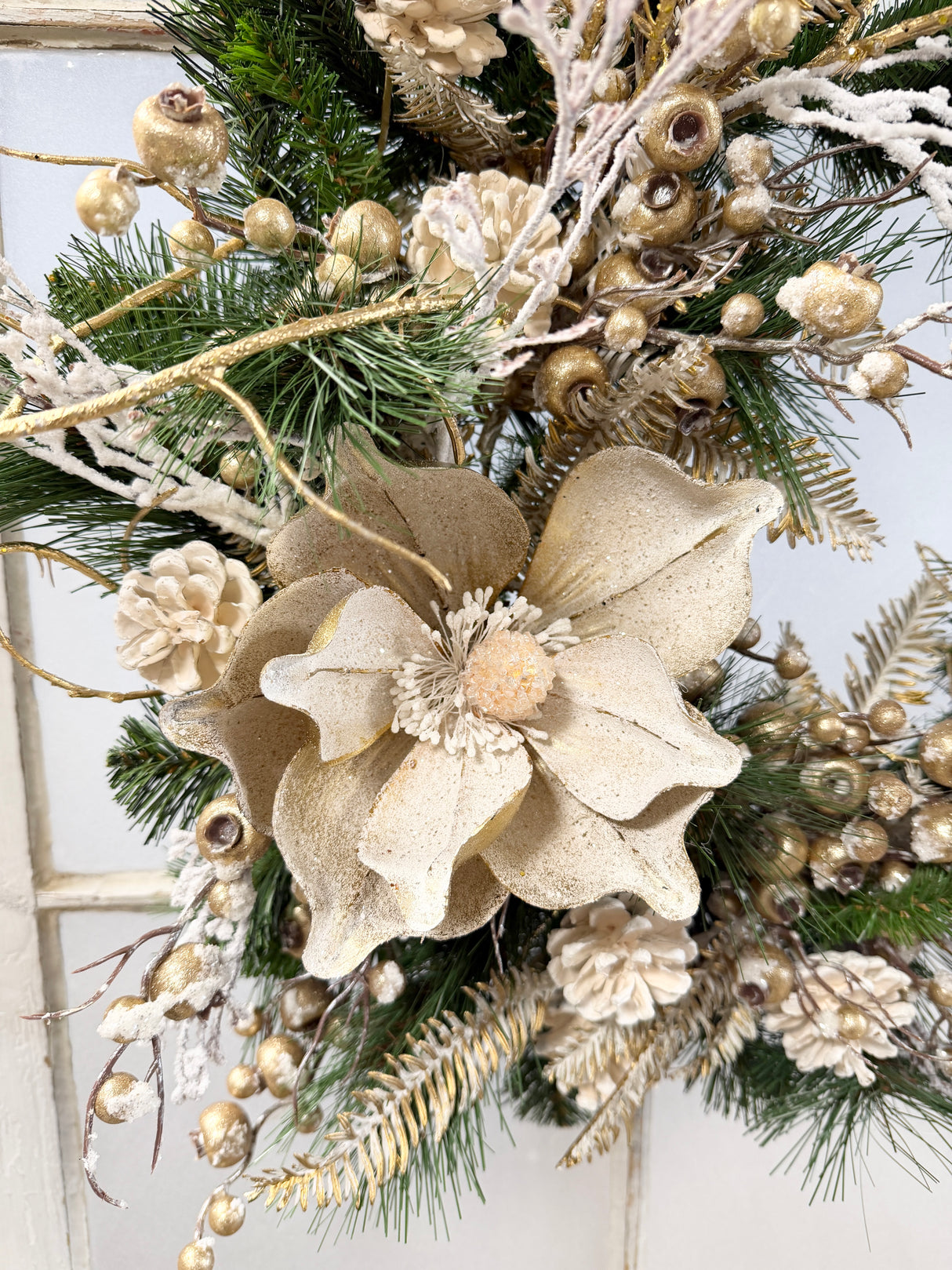 20" Champagne Toast Wreath