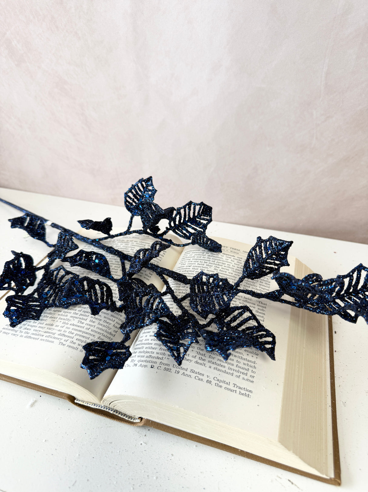 Lattice Holly Leaf Spray